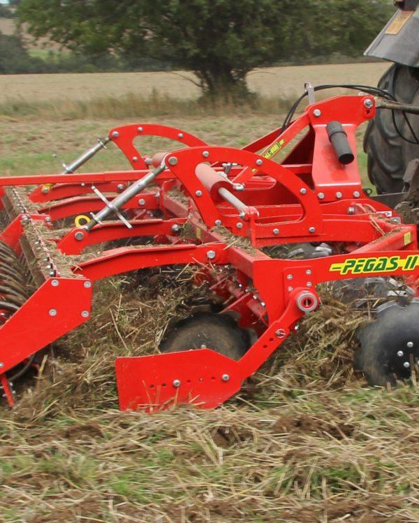 Дисковая борона OPALL-AGRI PEGAS II 7 pegas-ii_2-600x750